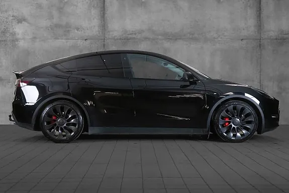Tesla Model Y 2022 photo 3