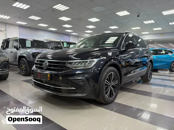 Volkswagen Tiguan 2024 photo 2