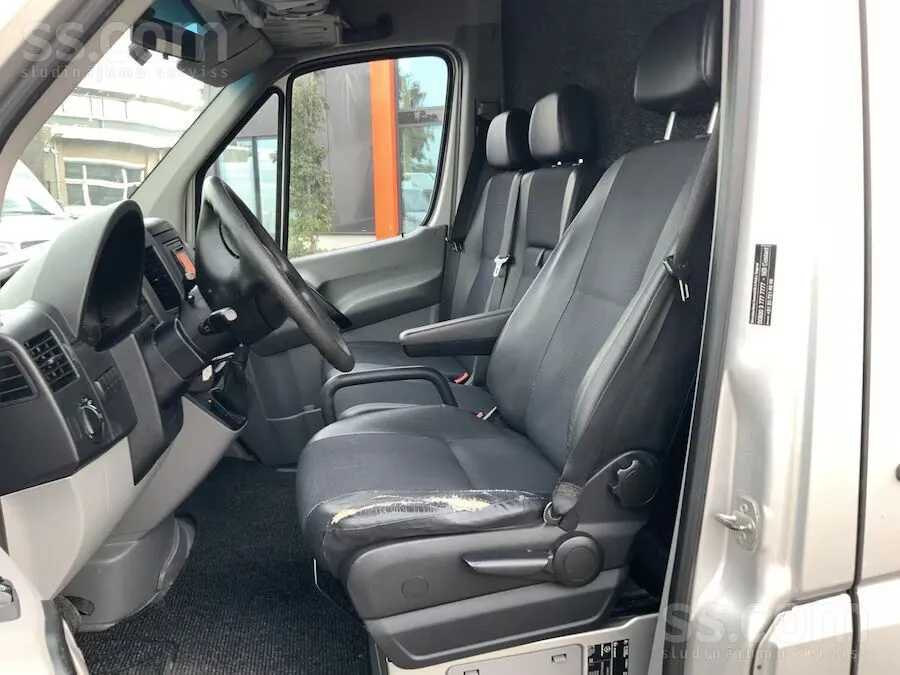 Mercedes-Benz Sprinter 2011 photo 3