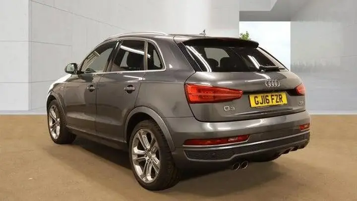Audi Q3 2016 photo 3