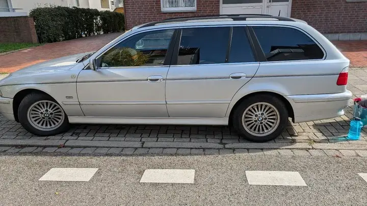 BMW 525D