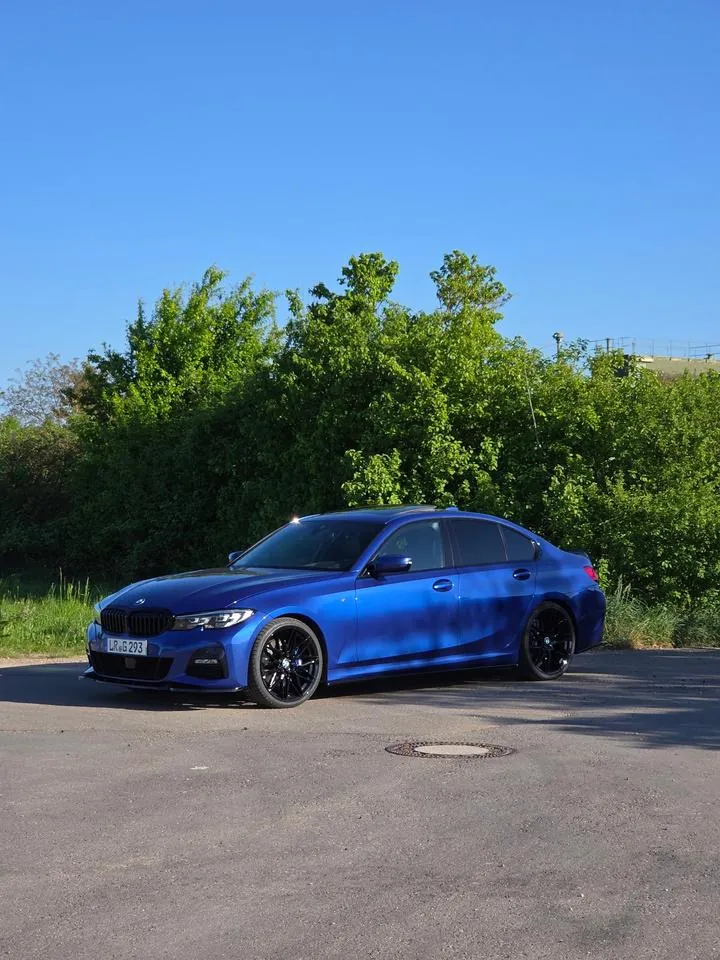 BMW 330I