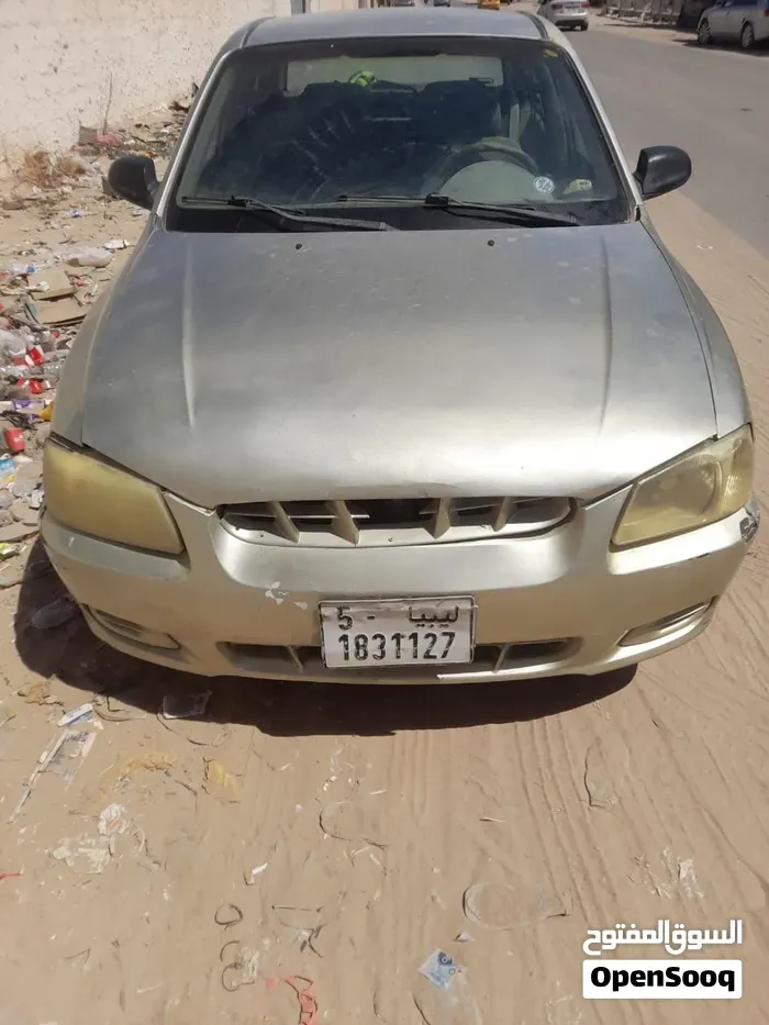 Hyundai Verna 2002 photo 5