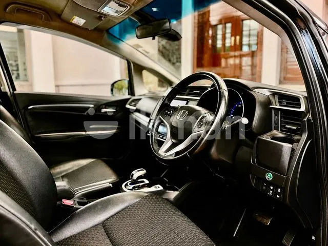 Honda Fit 2018 photo 4