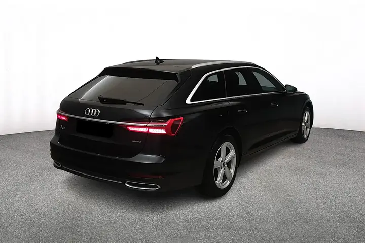 Audi A6 Avant 2023 photo 2