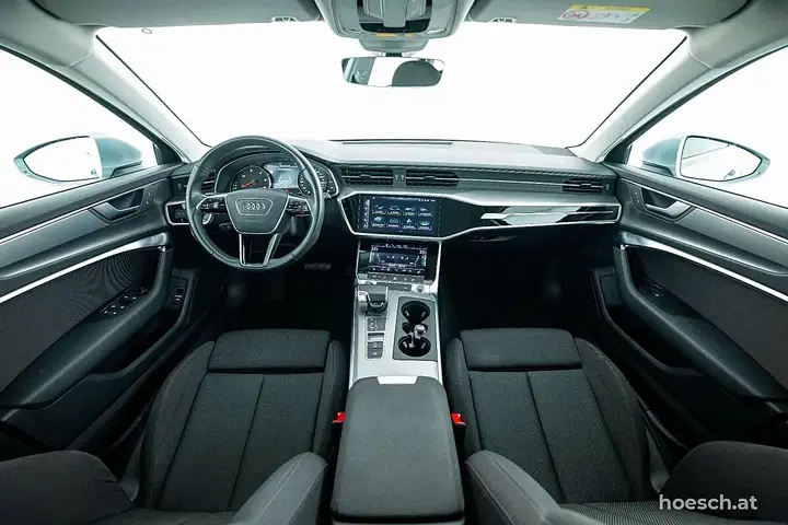 Audi A6 Avant 2023 photo 3