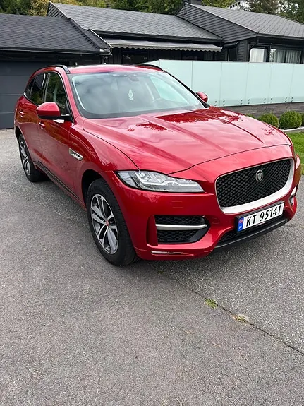 Jaguar F-Pace