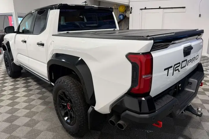 Toyota Tacoma 2025 photo 3