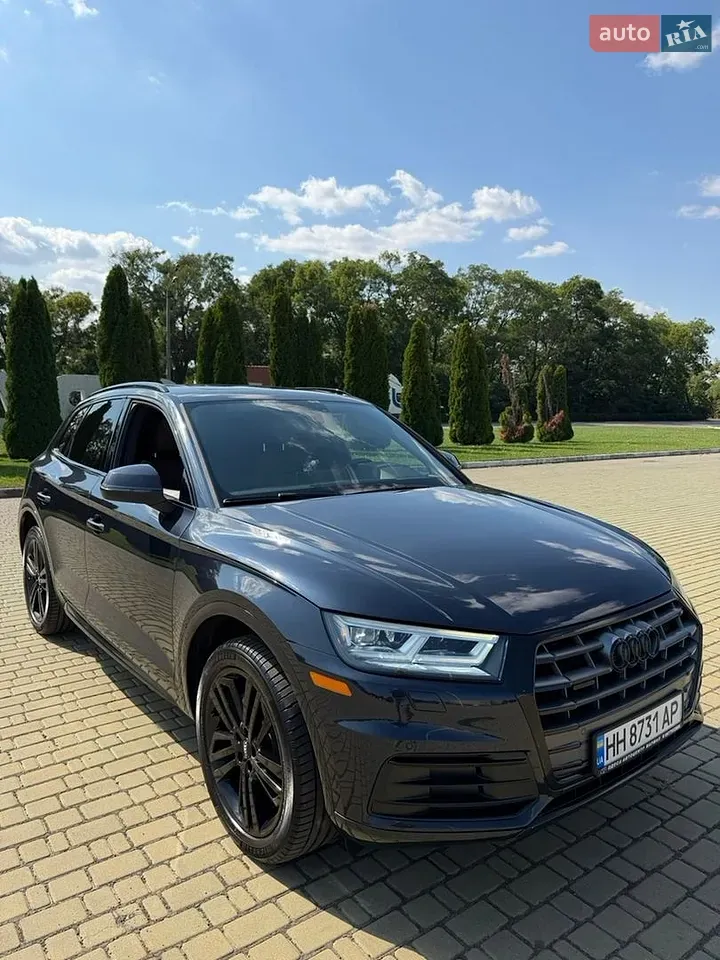 Audi Q5 2019 photo 2