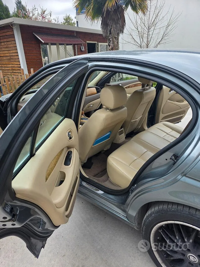 Jaguar S-Type 2004 photo 5