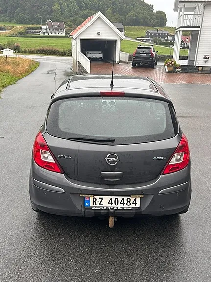 Opel Corsa 2011 photo 3