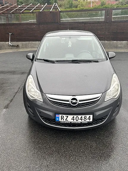 Opel Corsa 2011 photo 2