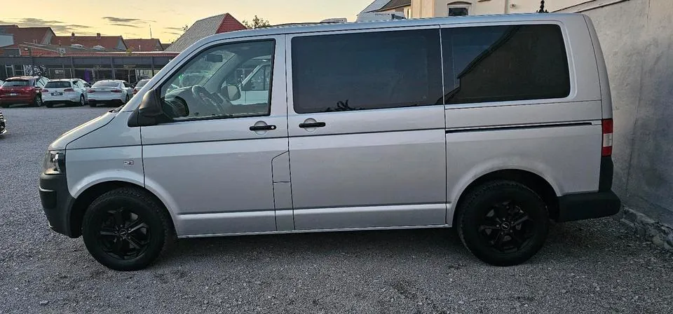 Volkswagen T5