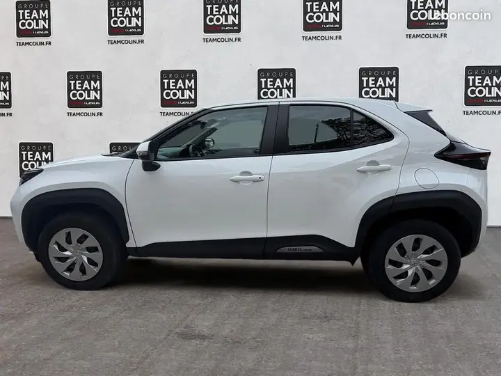 Toyota Yaris Cross 2025 photo 2