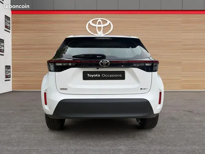 Toyota Yaris Cross 2025 photo 4