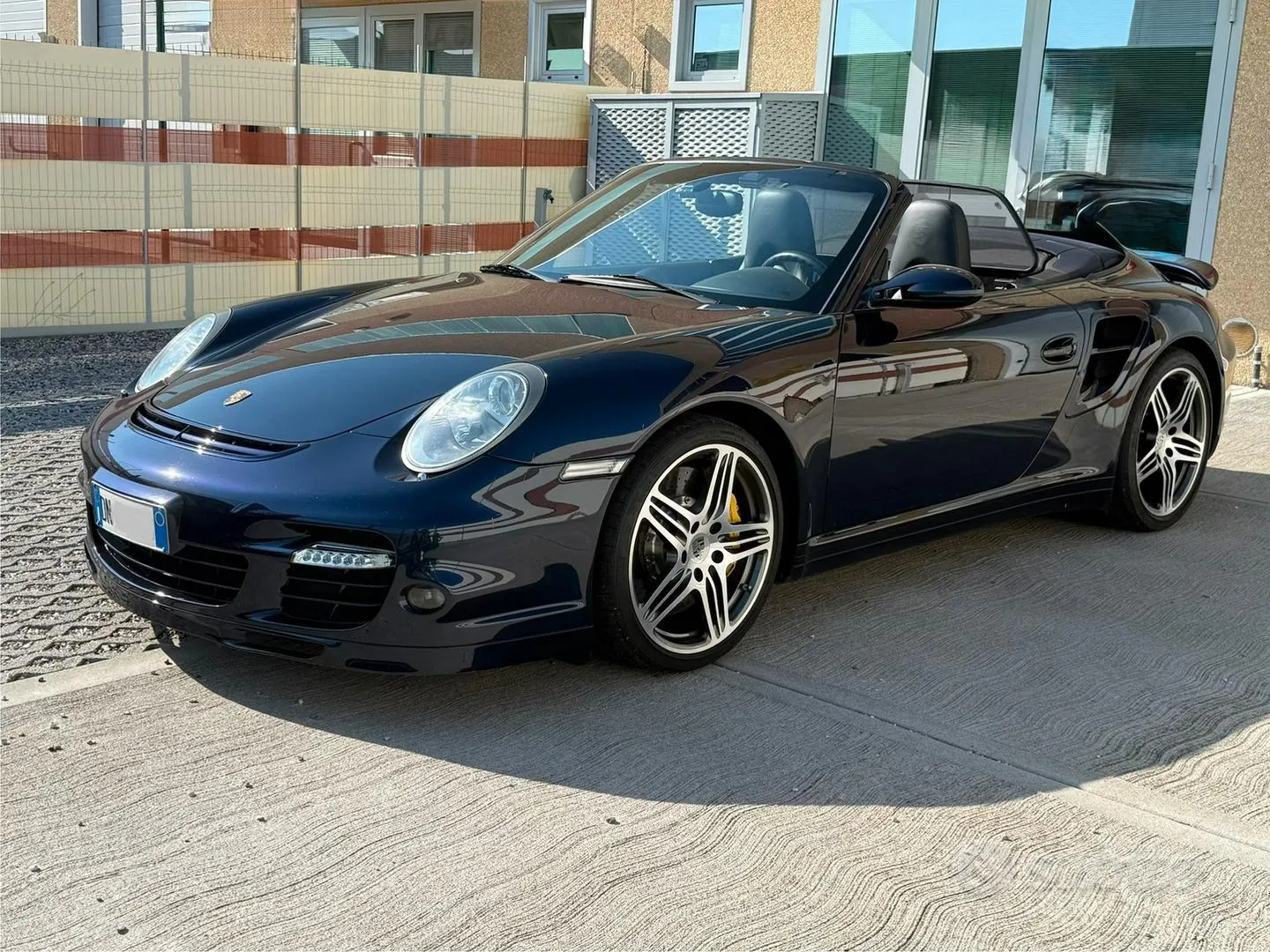 Porsche 911 2008 photo 2