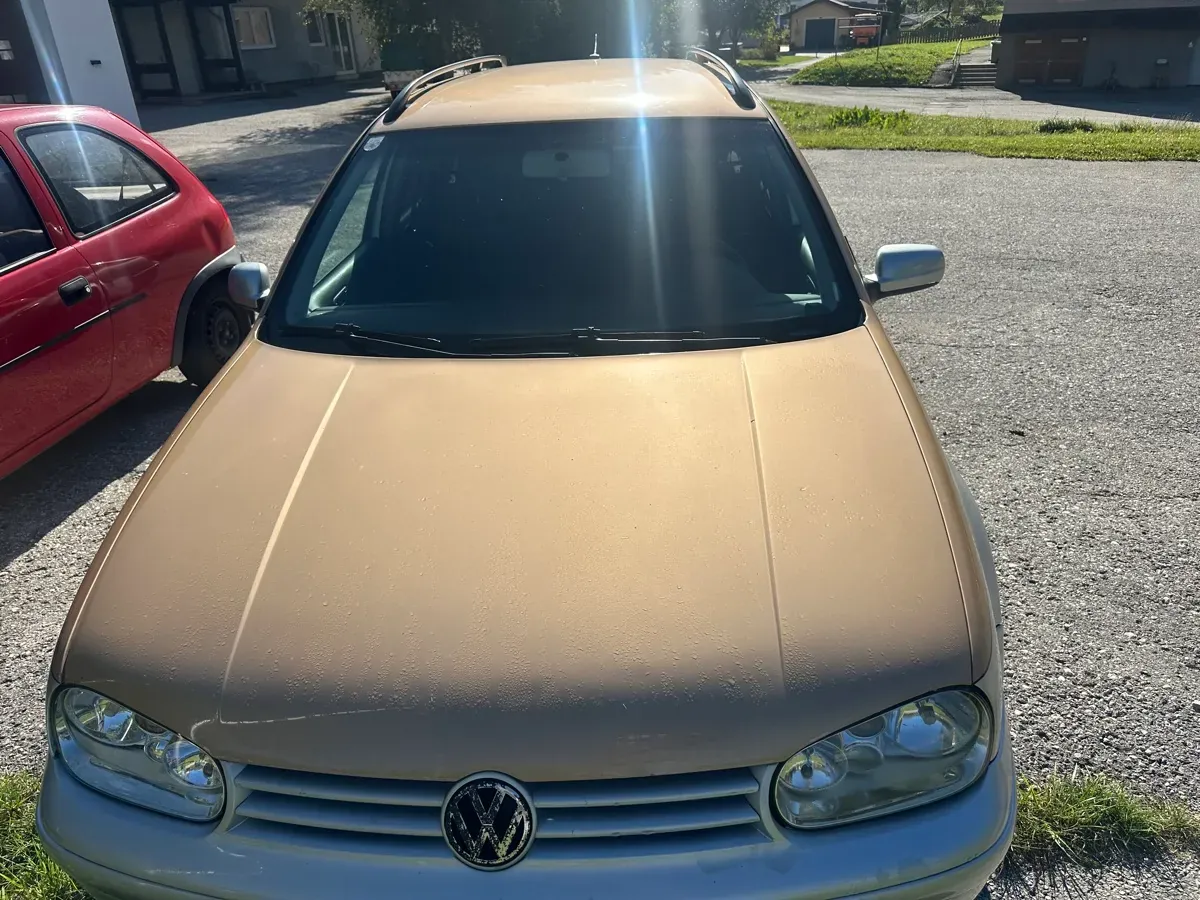 Volkswagen Golf 2004 photo 2