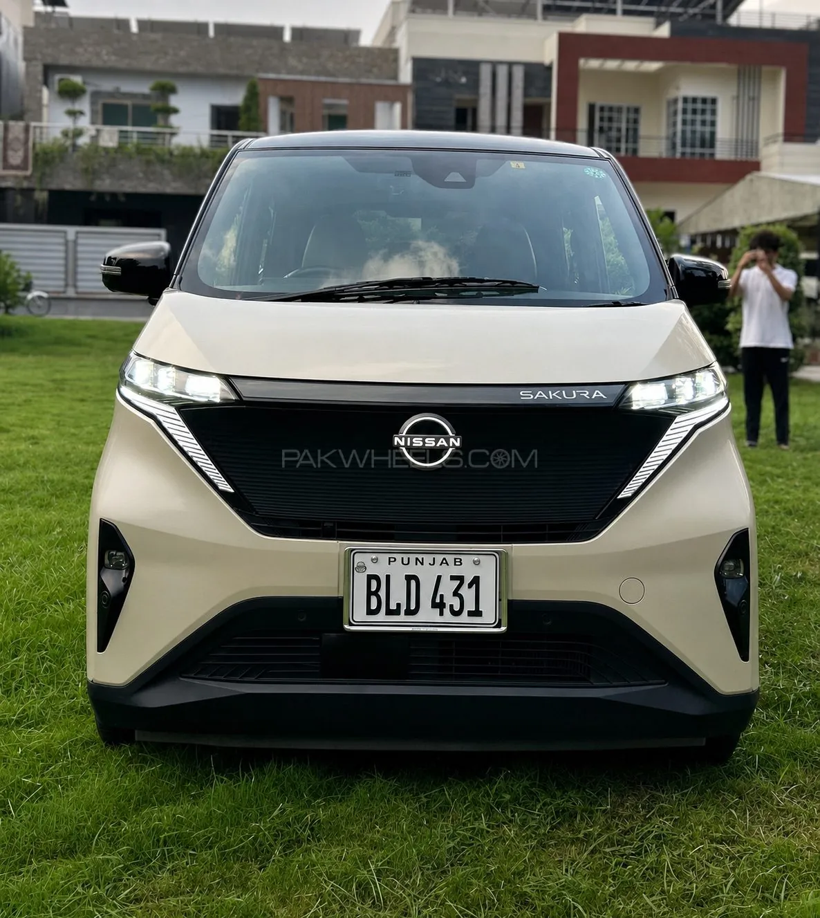Nissan Sakura