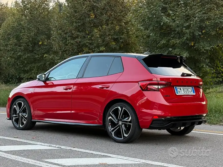 Skoda Fabia 2023 photo 3