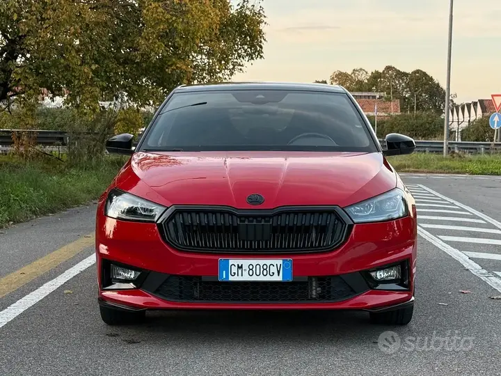 Skoda Fabia 2023 photo 2