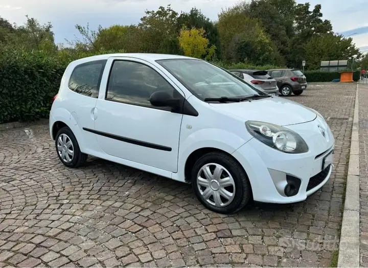 Renault Twingo 2009 photo 2