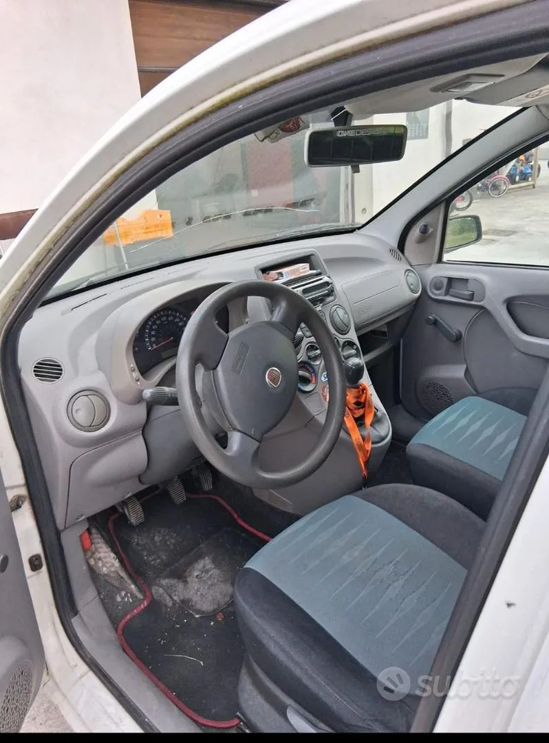 Fiat Panda 2006 photo 4