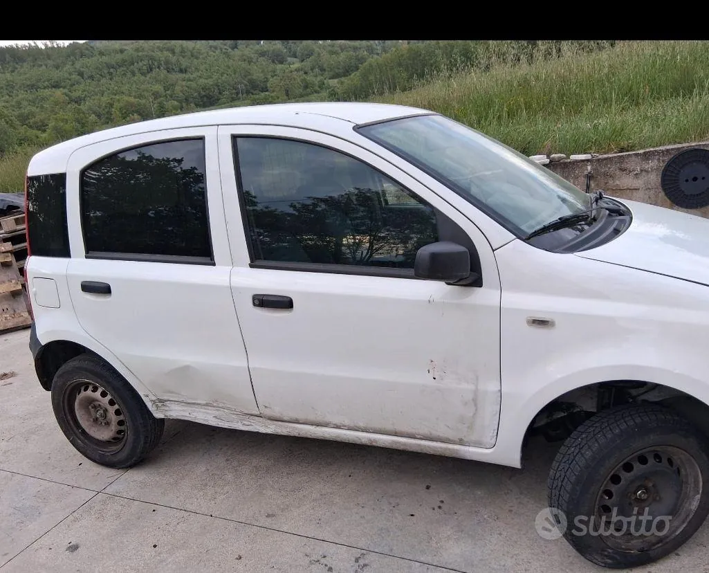 Fiat Panda 2006 photo 2