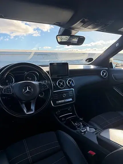 Mercedes-Benz A 200 D 2016 photo 4