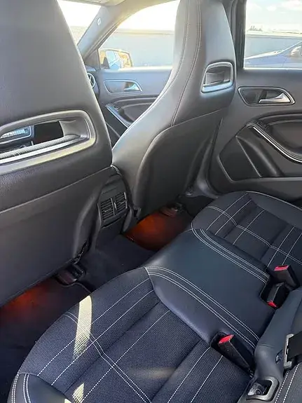 Mercedes-Benz A 200 D 2016 photo 2