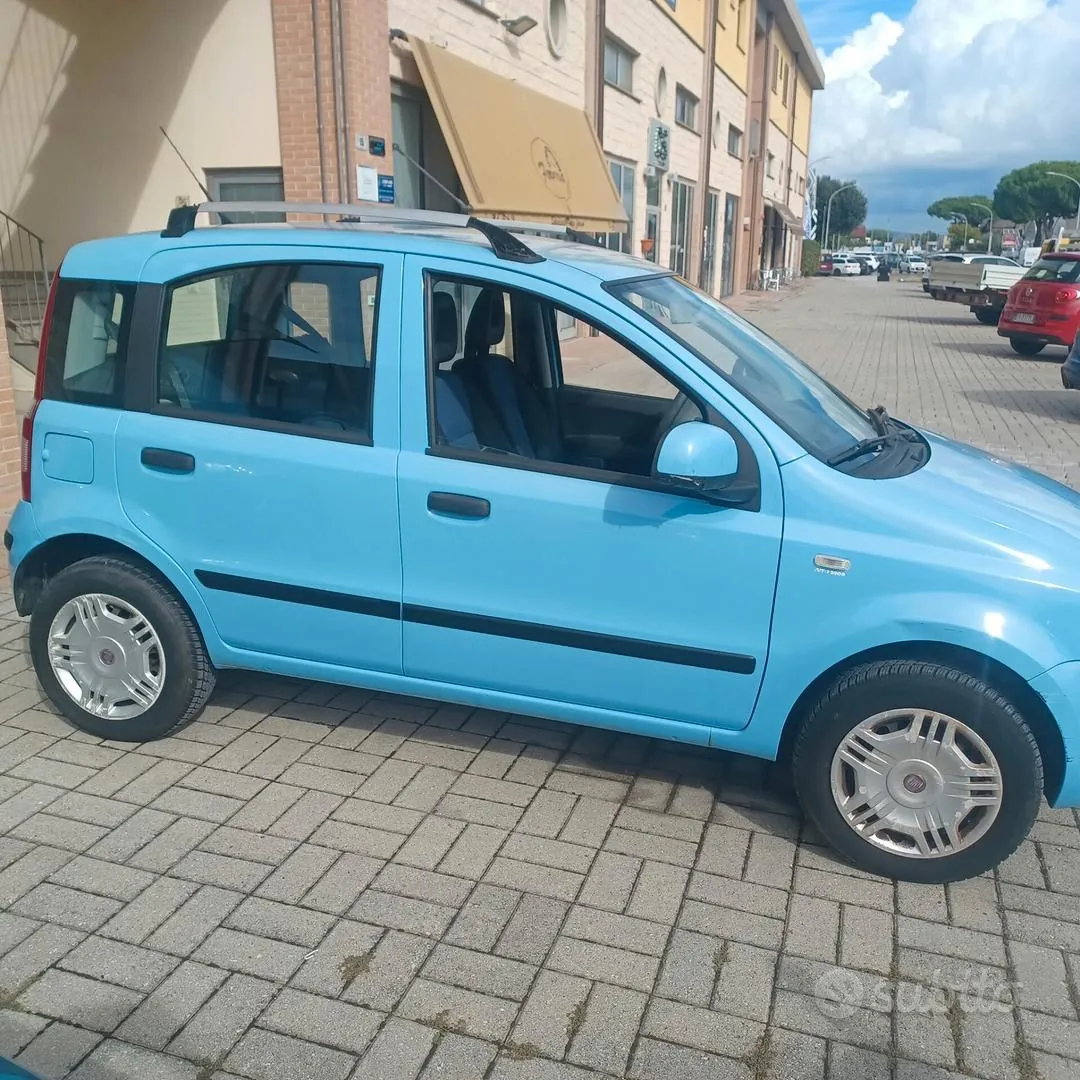 Fiat Panda 2011 photo 4