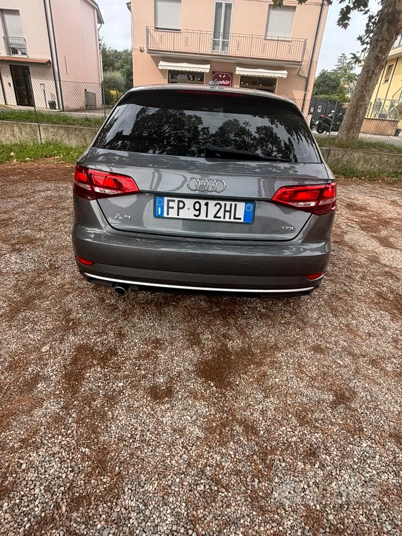 Audi A3 2018 photo 3