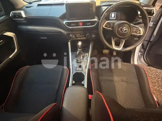 Toyota Raize 2024 photo 2