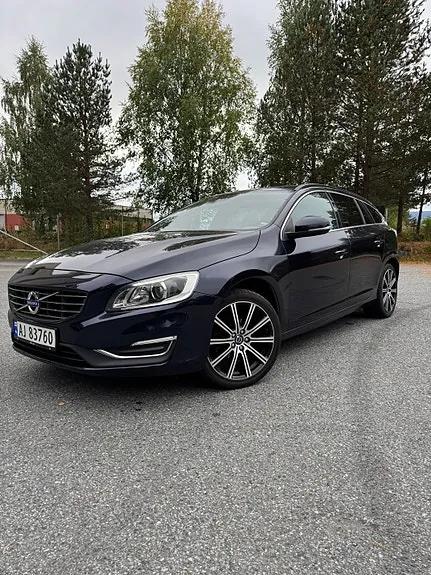 Volvo V60 2016 photo 2