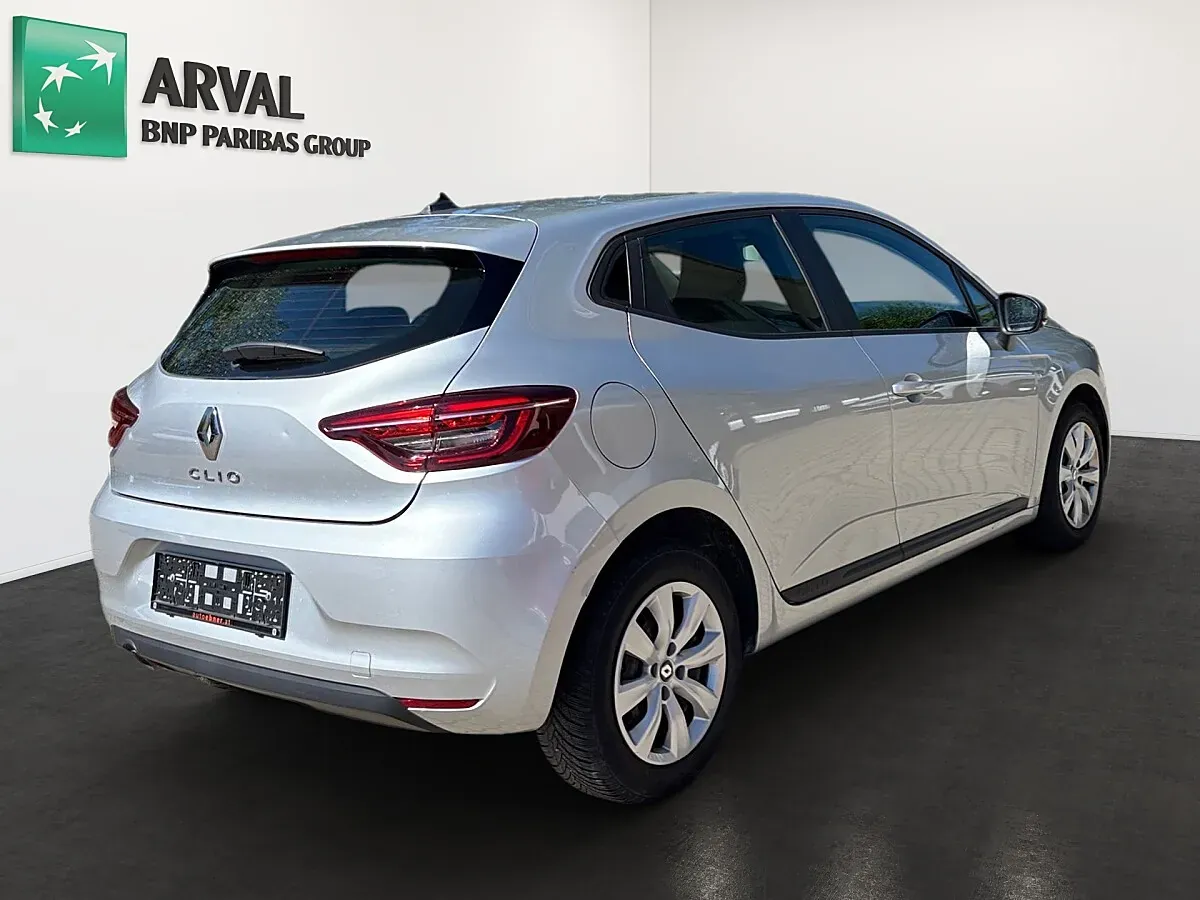 Renault Clio 2021 photo 2