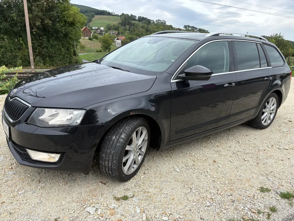 Skoda Octavia 2014 photo 3