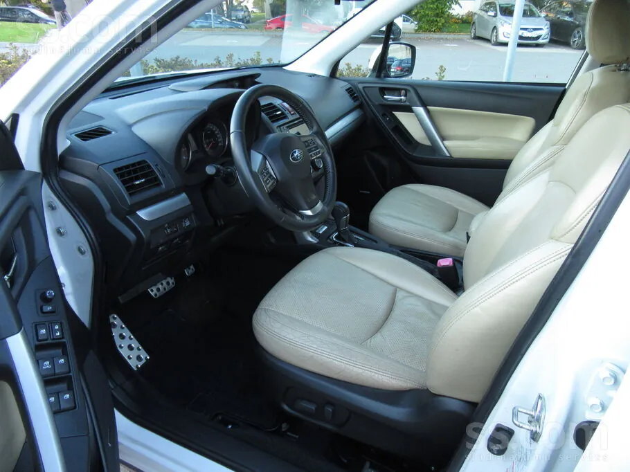 Subaru Forester 2014 photo 3