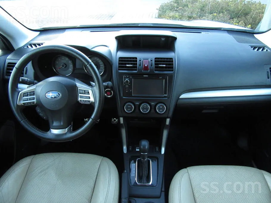 Subaru Forester 2014 photo 2