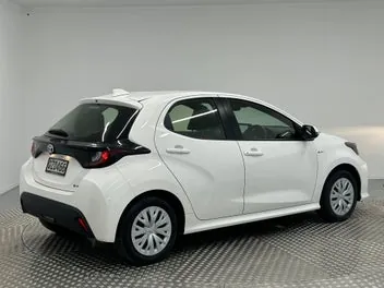 Toyota Yaris 2024 photo 4