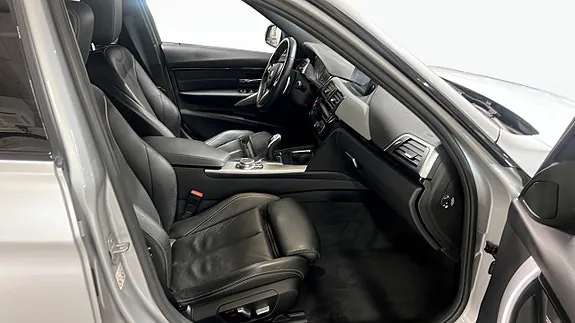 BMW 320D 2018 photo 3