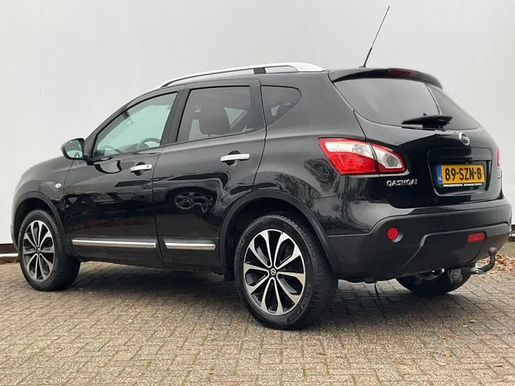 Nissan Qashqai 2012 photo 2