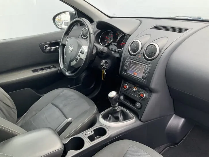 Nissan Qashqai 2012 photo 3