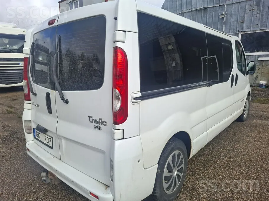 Renault Trafic 2011 photo 5