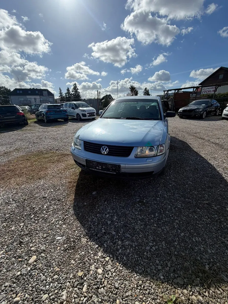 Volkswagen Passat 1999 photo 3