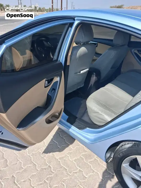 Hyundai Elantra 2012 photo 3