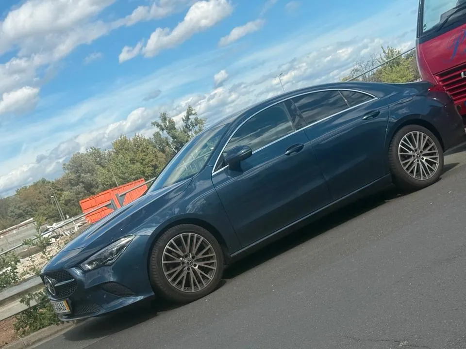 Mercedes-Benz Cla 200