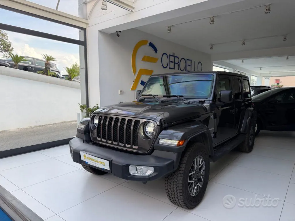 Jeep Wrangler Unlimited 2022 photo 2