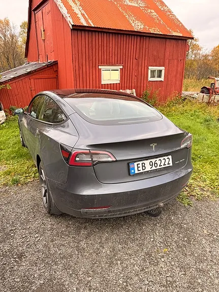 Tesla Model 3 2021 photo 4