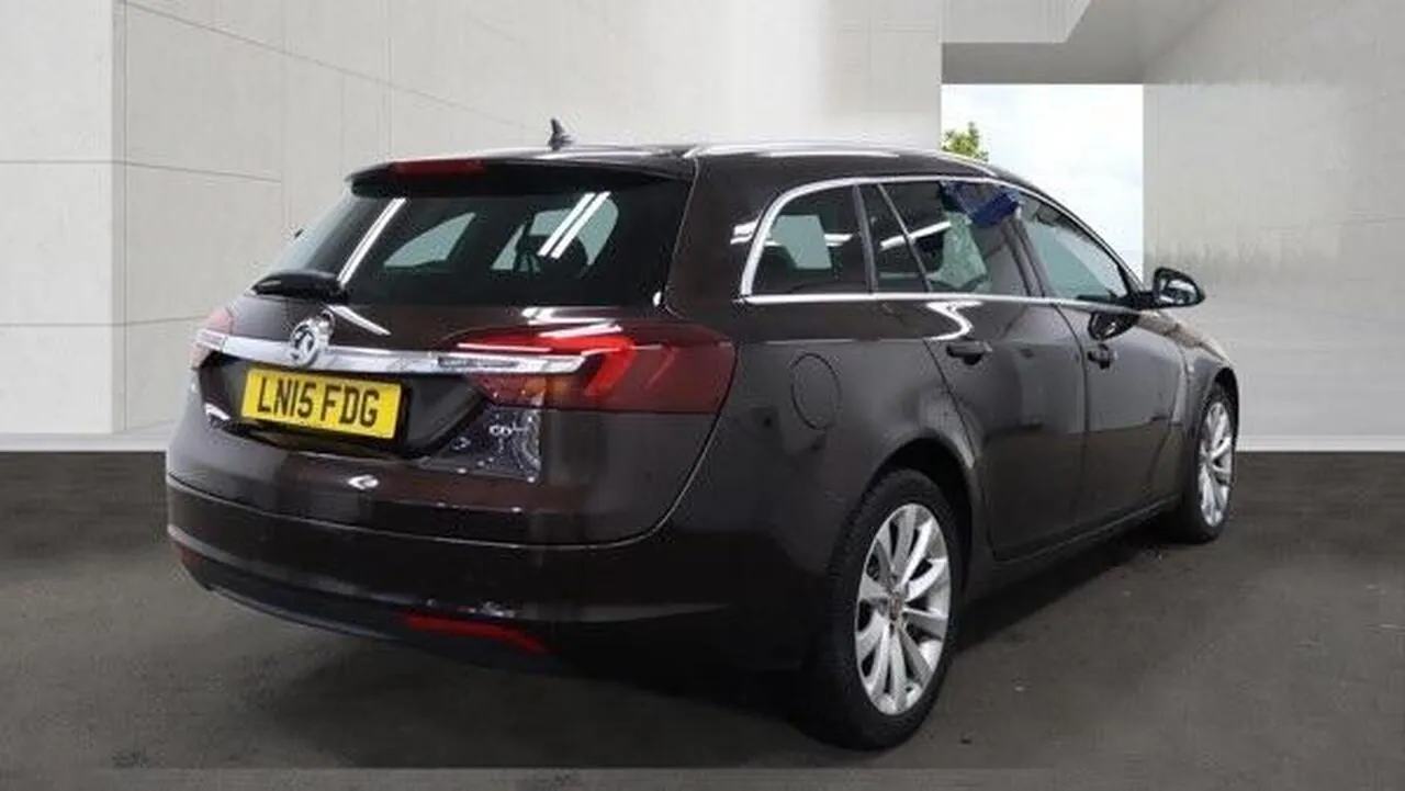 Vauxhall Insignia 2015 photo 4