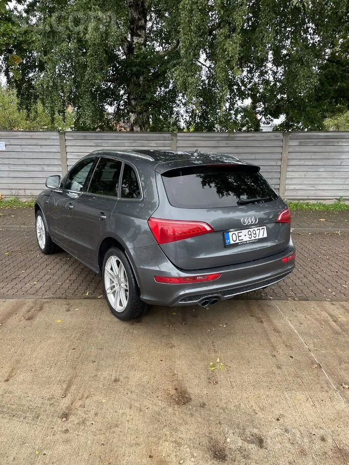 Audi Q5 2010 photo 5