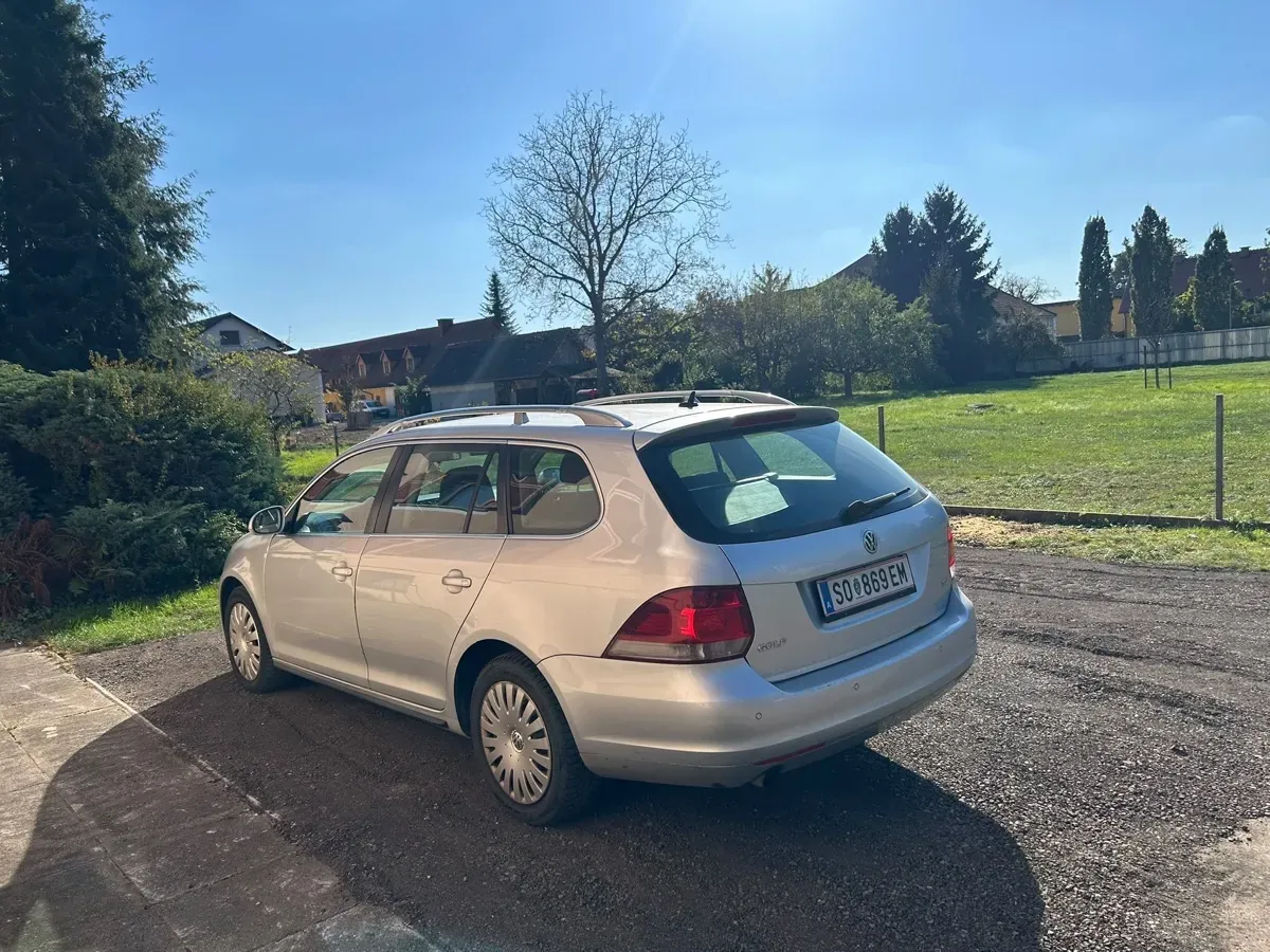 Volkswagen Golf 2009 photo 3